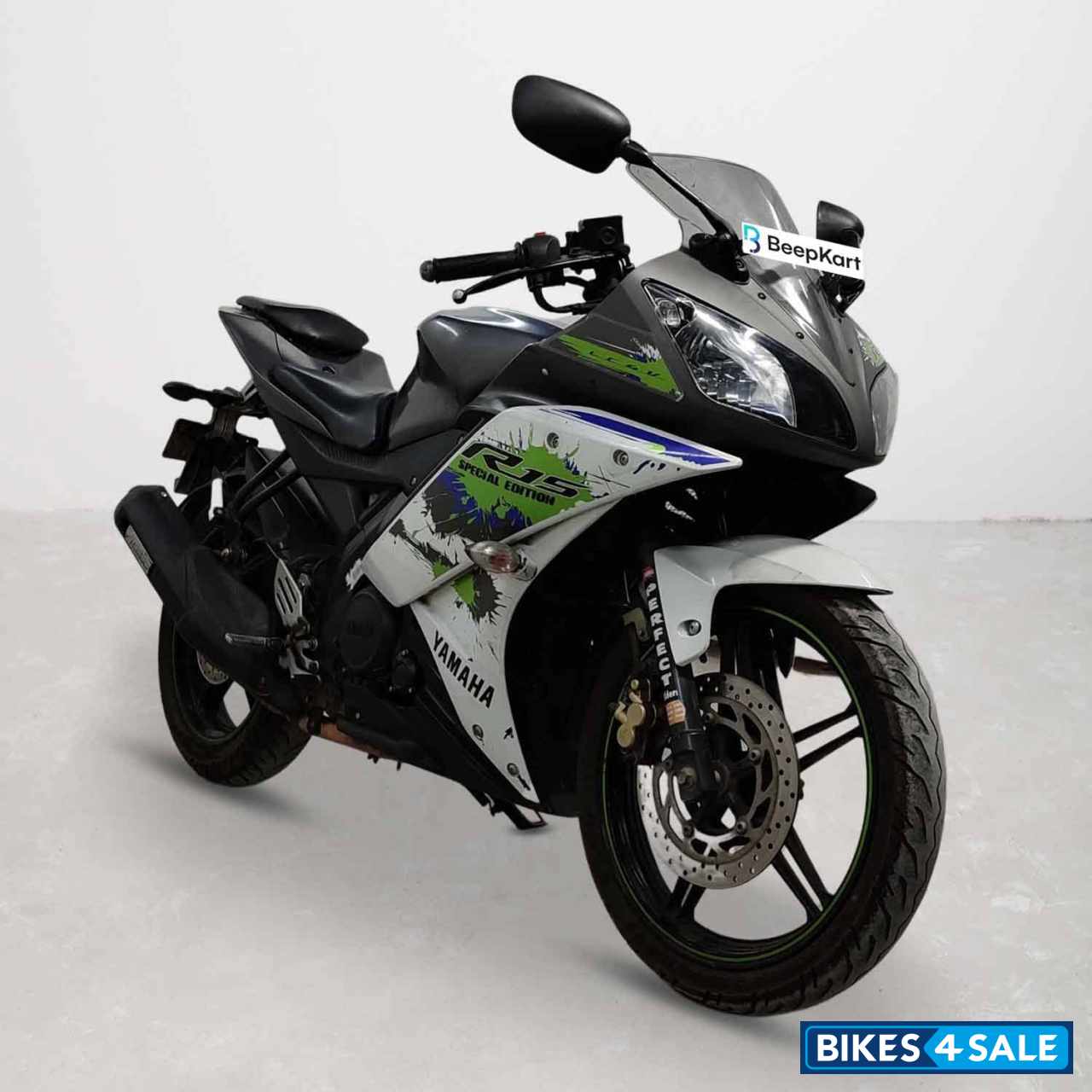 Yamaha YZF R15