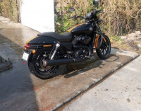 Matt Black Harley Davidson Street 750