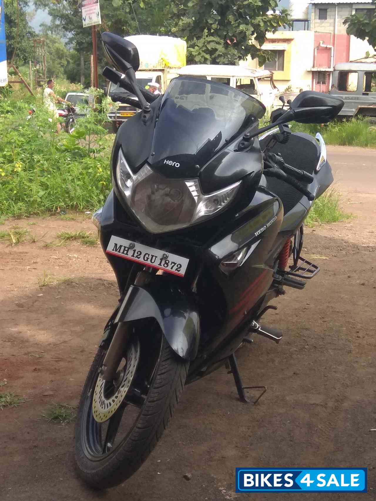 Black Hero Karizma ZMR