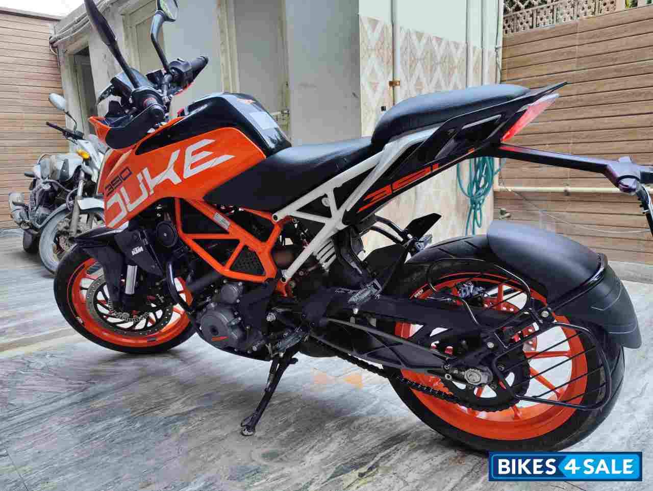 KTM Duke 390