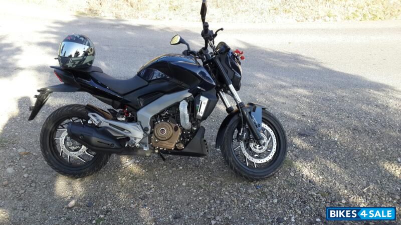 Midnight Blue Bajaj Dominar 400 Disc