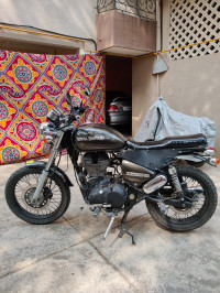 Olive Green Royal Enfield Thunderbird 500