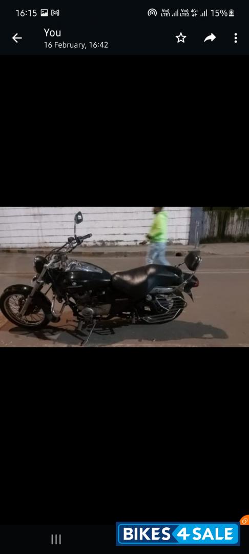 Bajaj Avenger 200 DTS-i