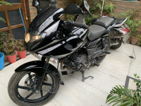 Black Bajaj Pulsar 220F