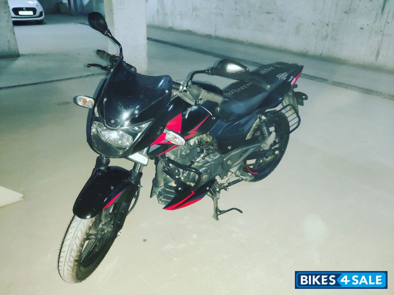 Black & Red Bajaj Pulsar 150 Twin Disc