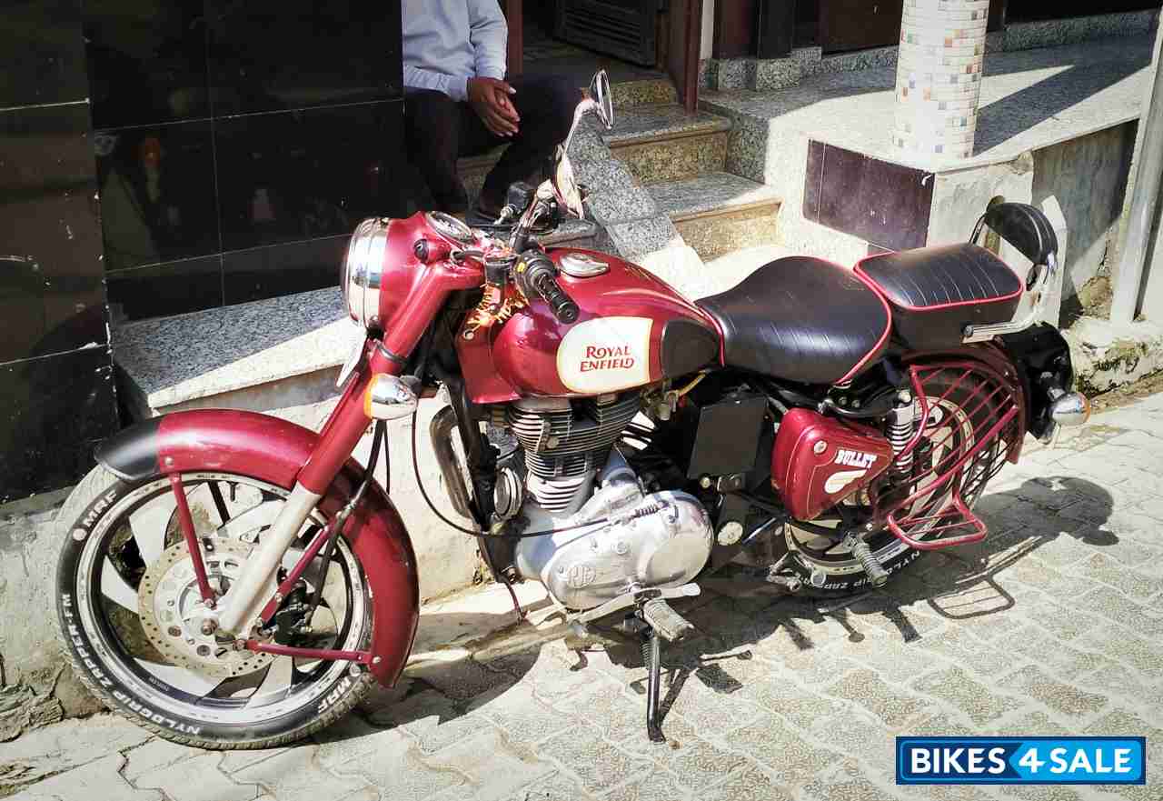 Cherry Red Royal Enfield Classic 350