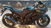 Black Kawasaki Ninja 250R