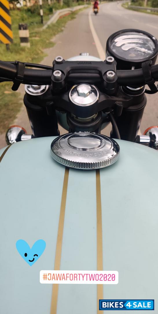 Halley’s Steel Jawa  42 Halley’s steel