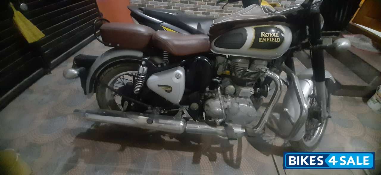 Royal Enfield Classic 350