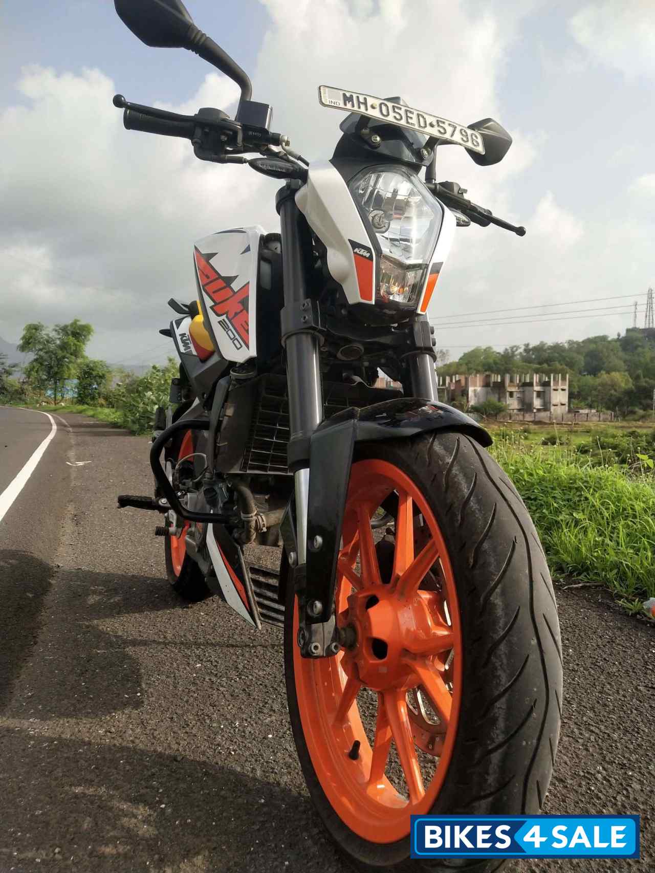 Orange & White KTM Duke 200 ABS