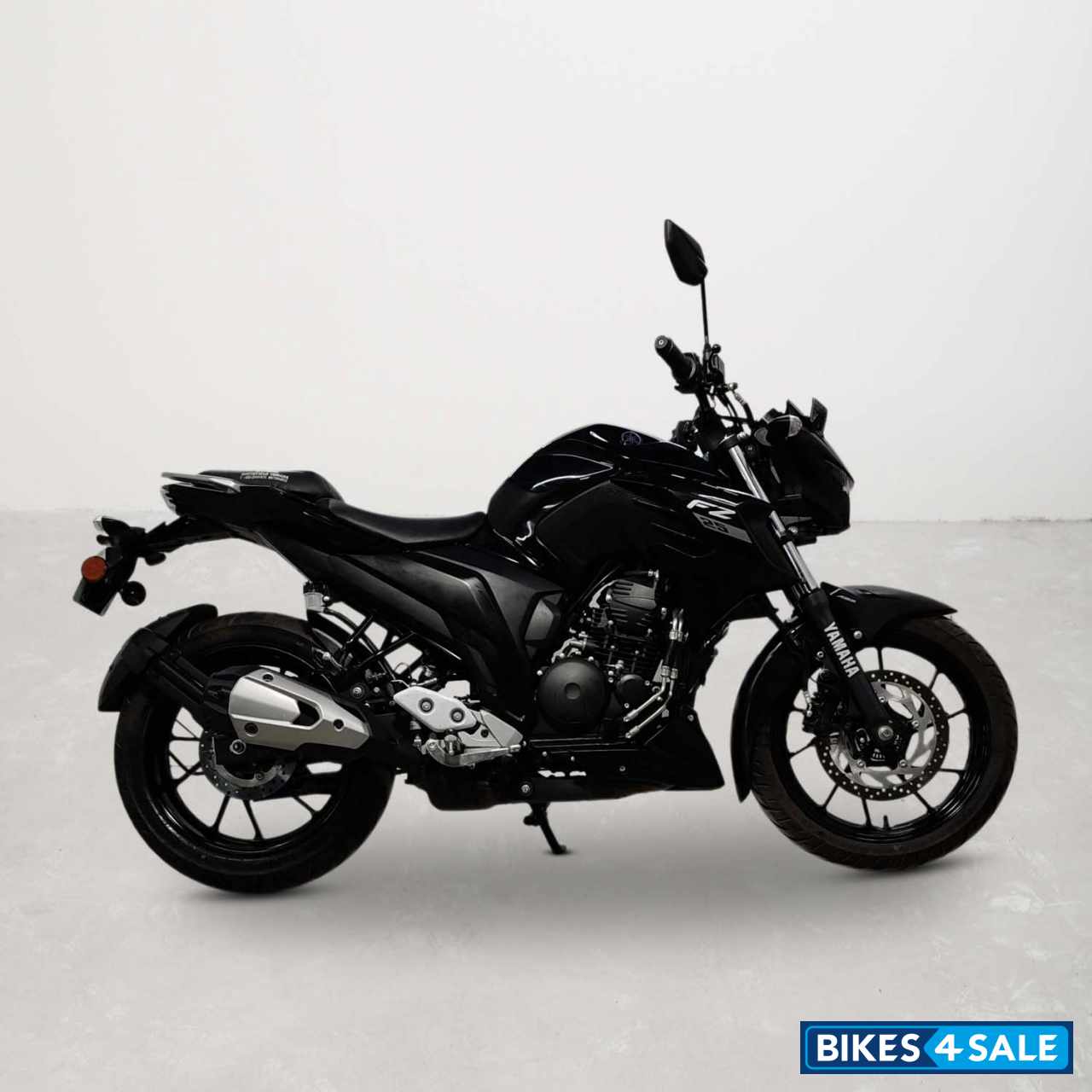 Yamaha FZ25