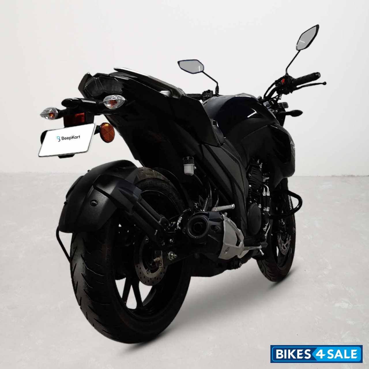 Yamaha FZ25