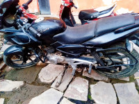 Black Bajaj Pulsar 220F
