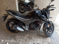 Black Honda CB Hornet 160R
