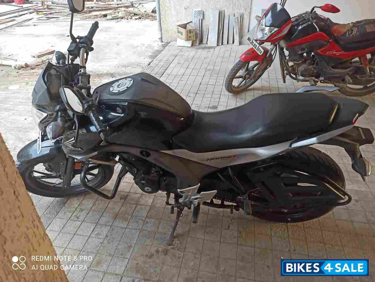 Black Honda CB Hornet 160R