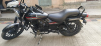 Bajaj Avenger Street 220