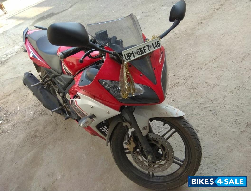 Yamaha YZF R15 S