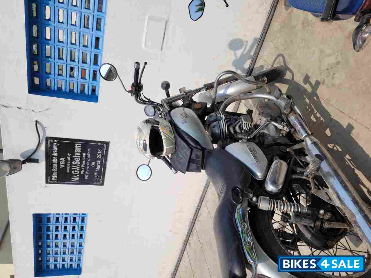 Royal Enfield Thunderbird TwinSpark 350