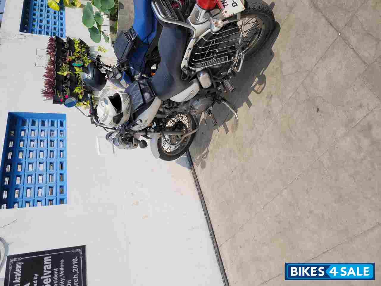 Royal Enfield Thunderbird TwinSpark 350