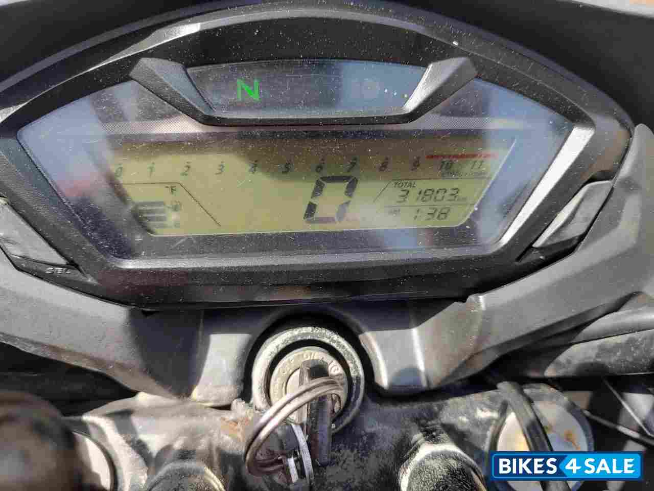 Honda CB Hornet 160R ABS