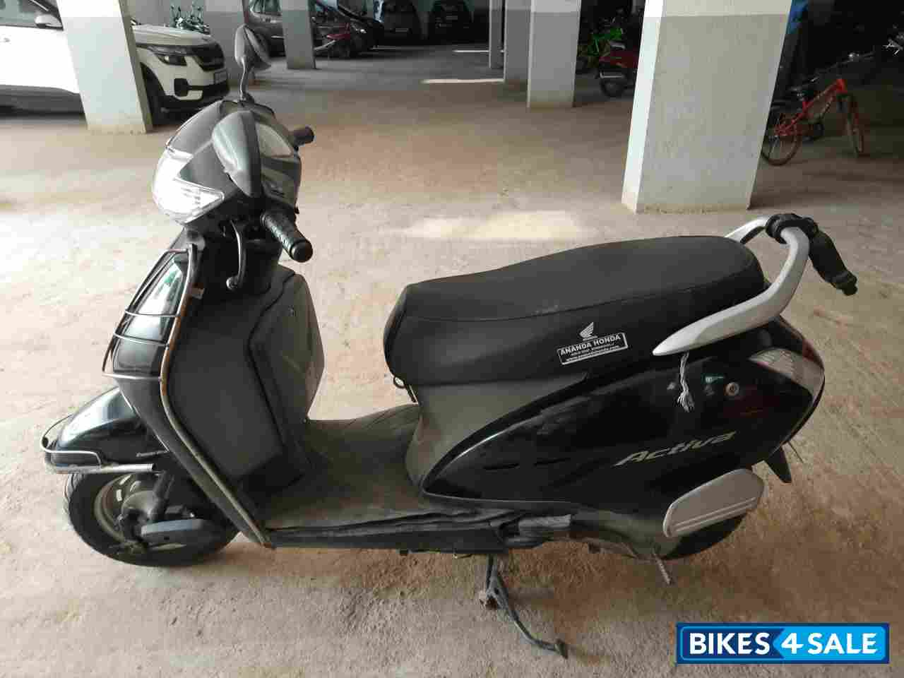 Black Honda Activa