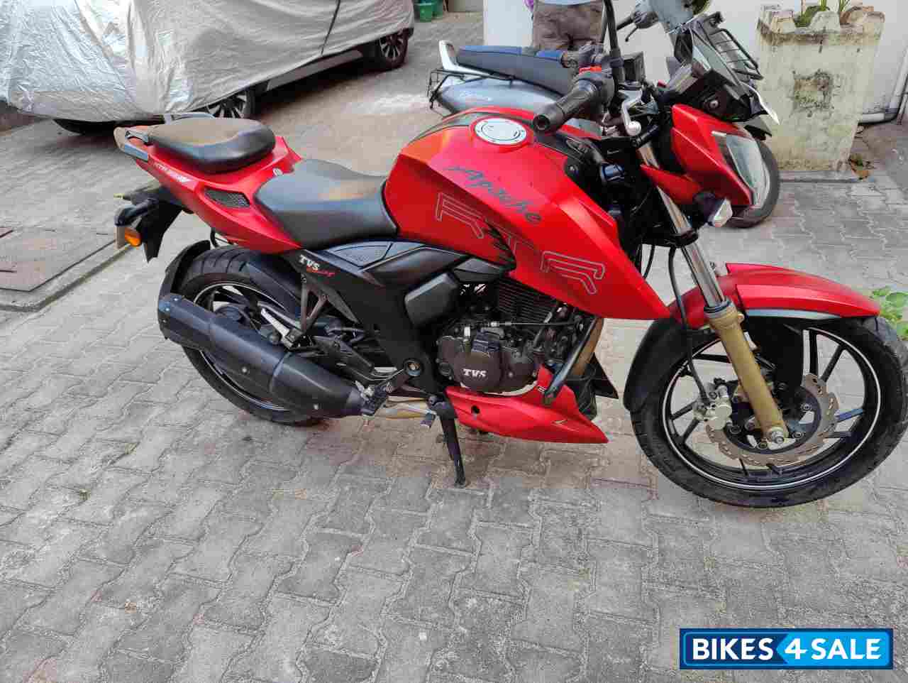 Red Matt TVS Apache RTR 200 4V