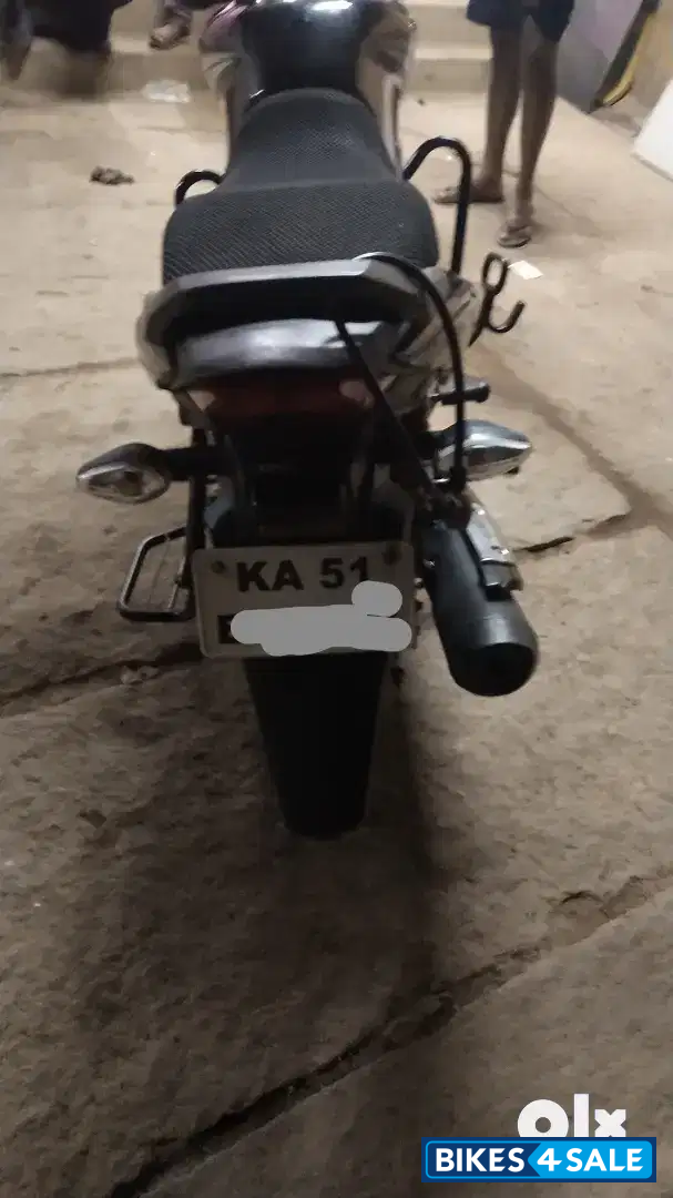 Black Honda CB Shine SP