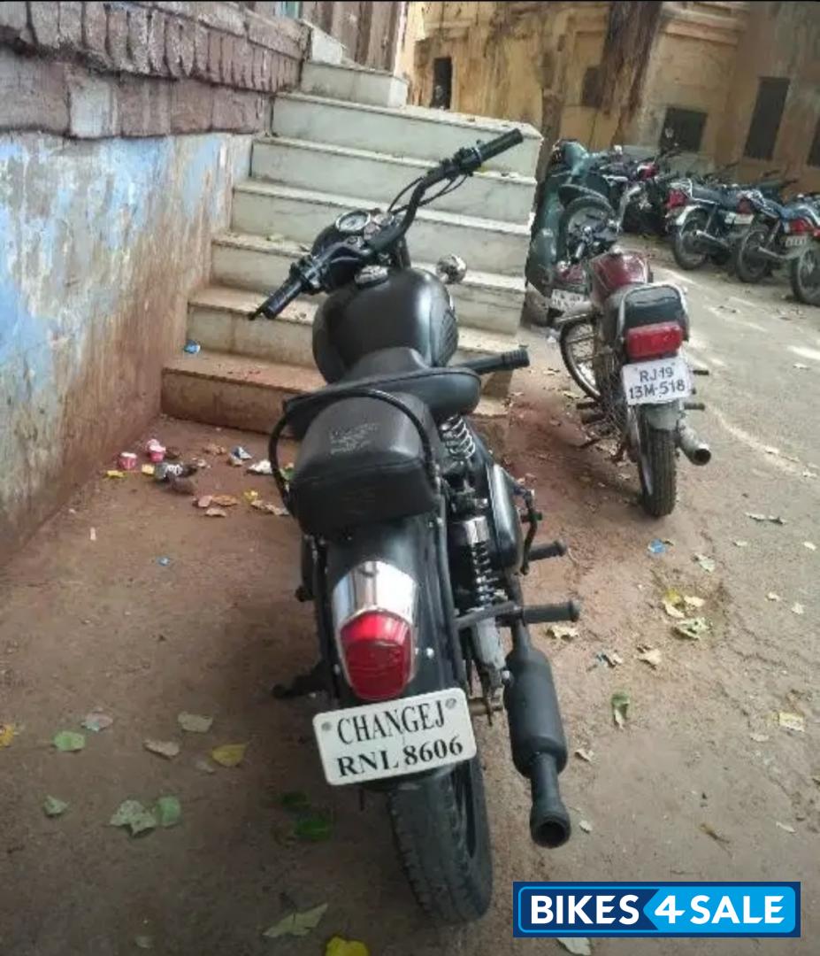 Royal Enfield Bullet Standard 350