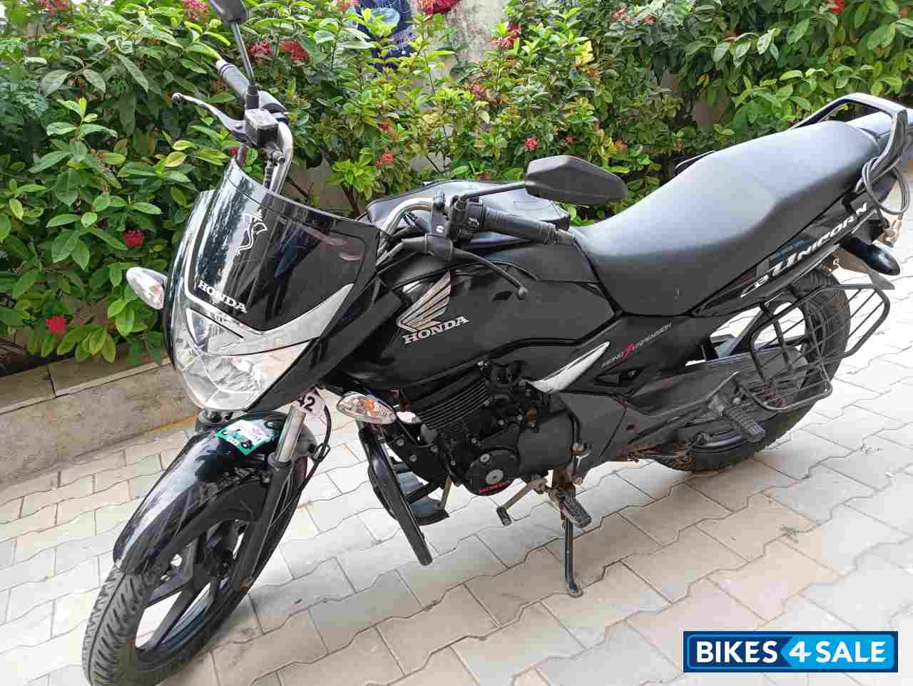 Black Honda CB Unicorn