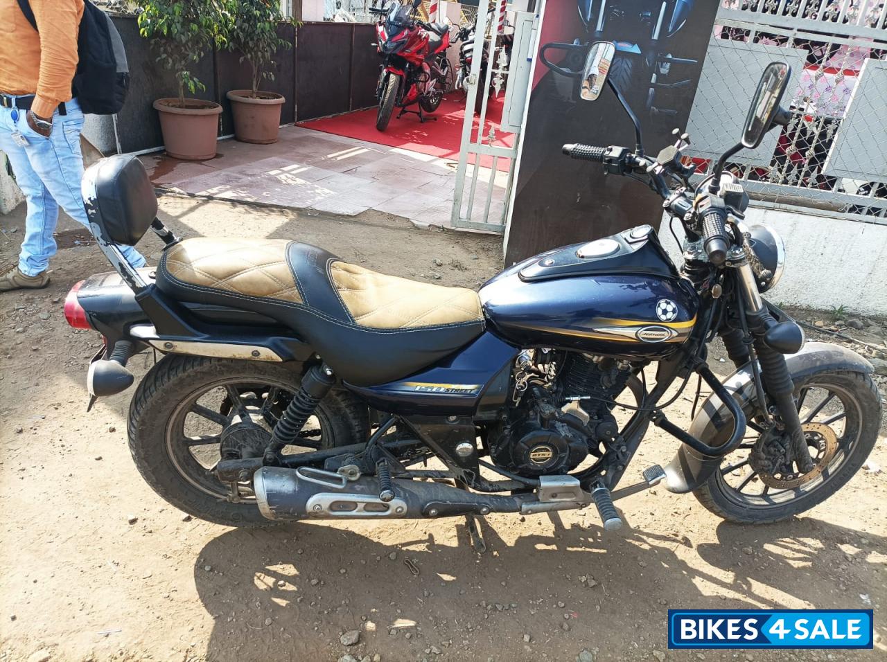 Bajaj Avenger Street 150
