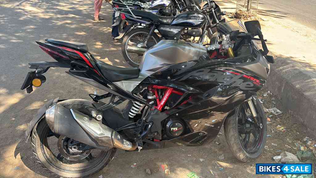 Black Grey TVS Apache RR 310