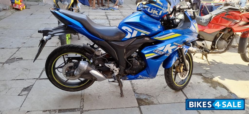 Suzuki Gixxer SF Moto GP