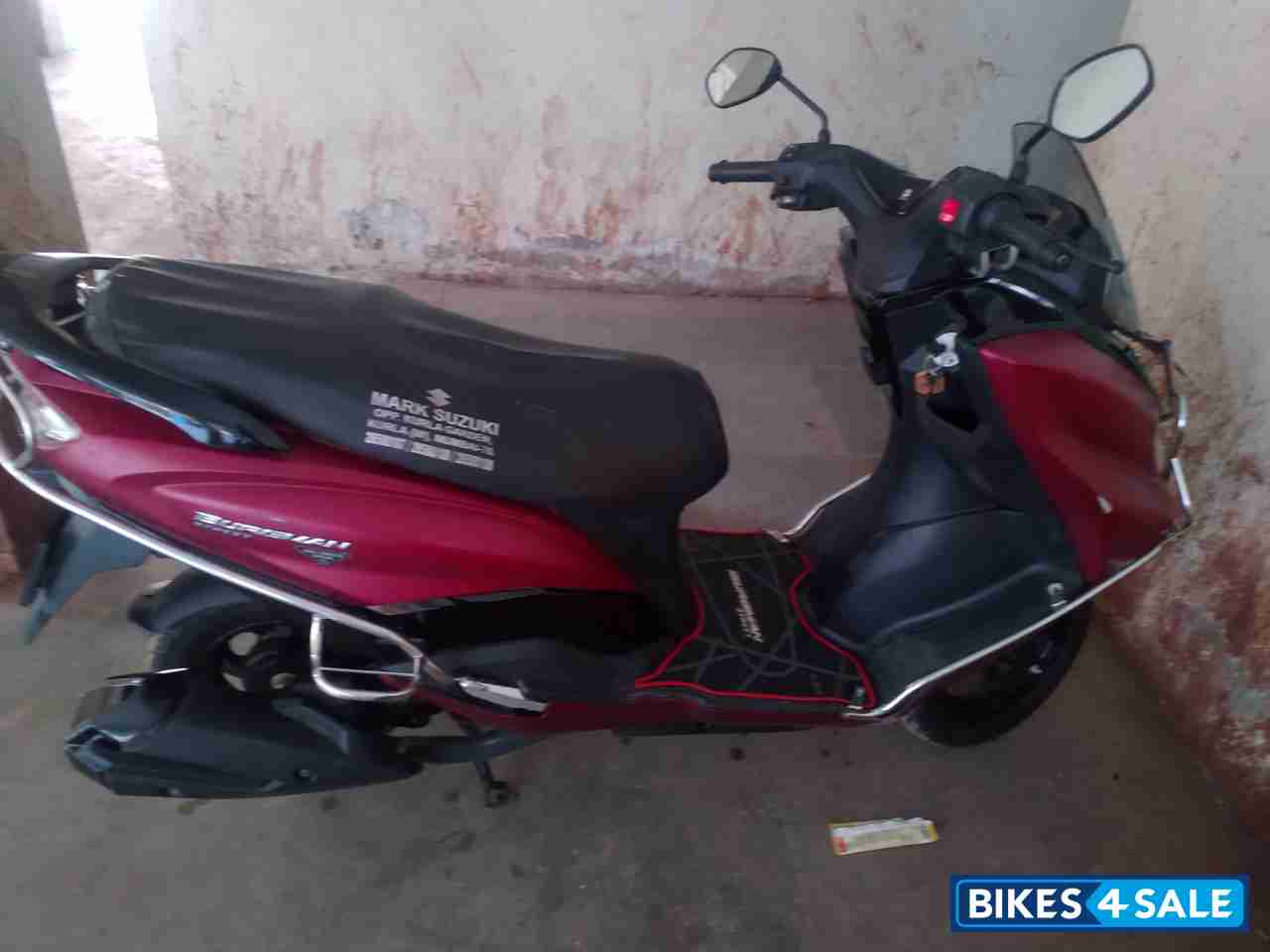 Red Suzuki Burgman Street Bluetooth Enabled