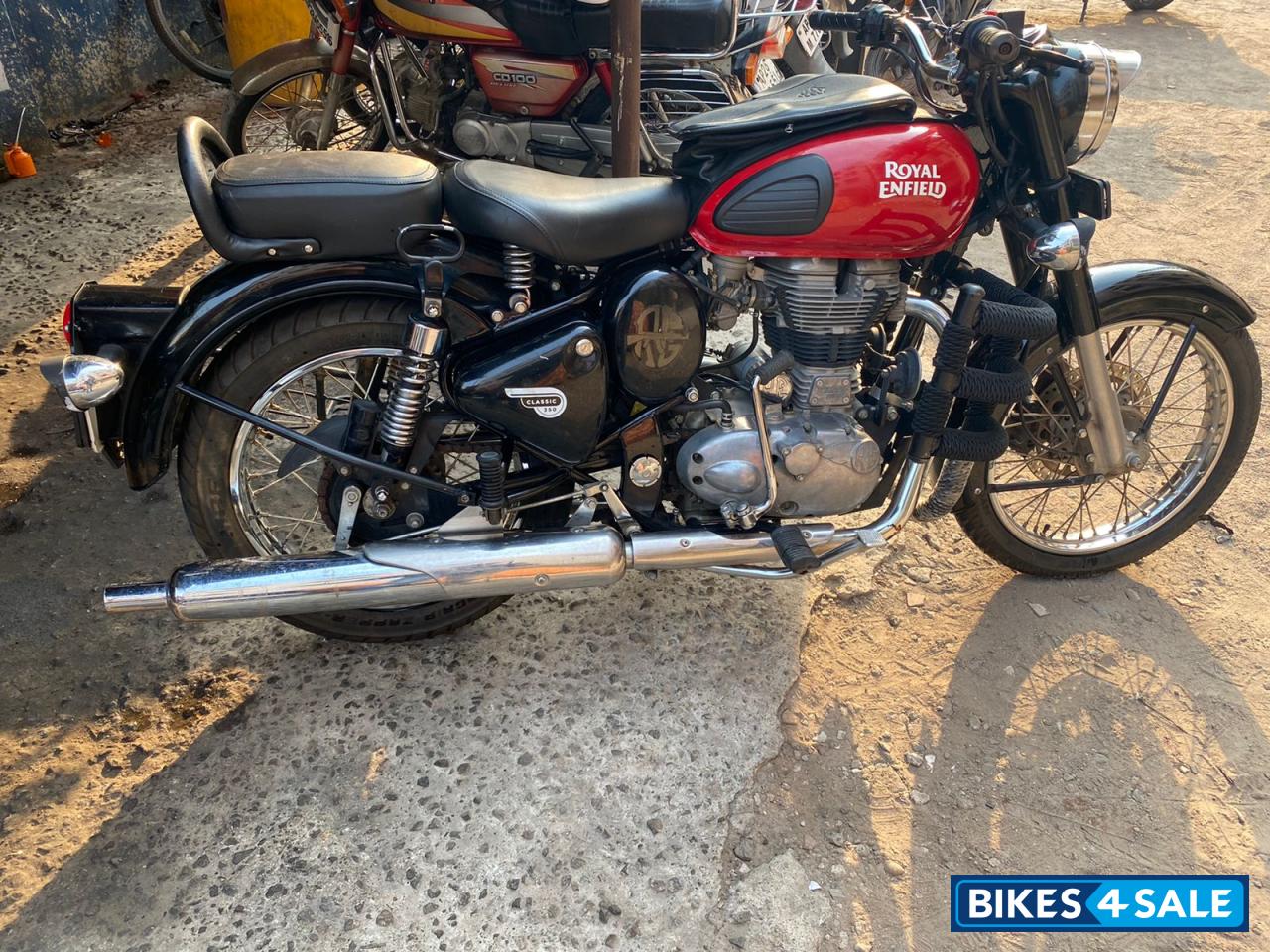 Royal Enfield Classic 350
