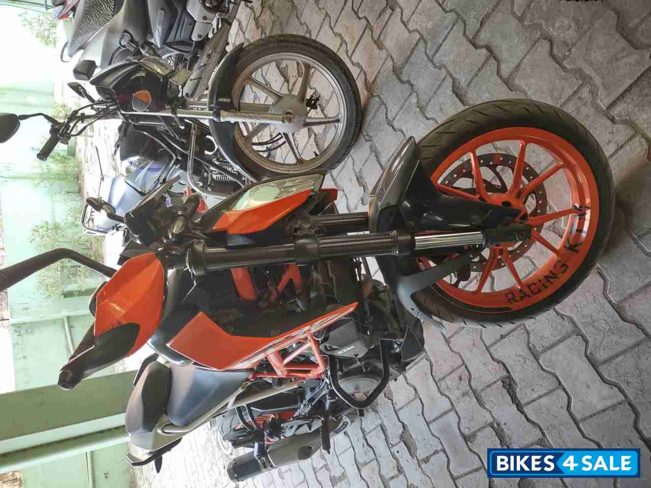 KTM Duke 390