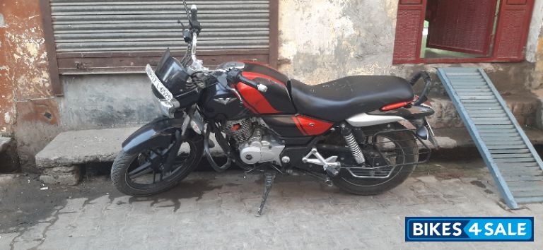 Eboni Black Bajaj V15
