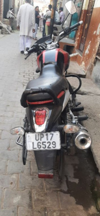 Eboni Black Bajaj V15