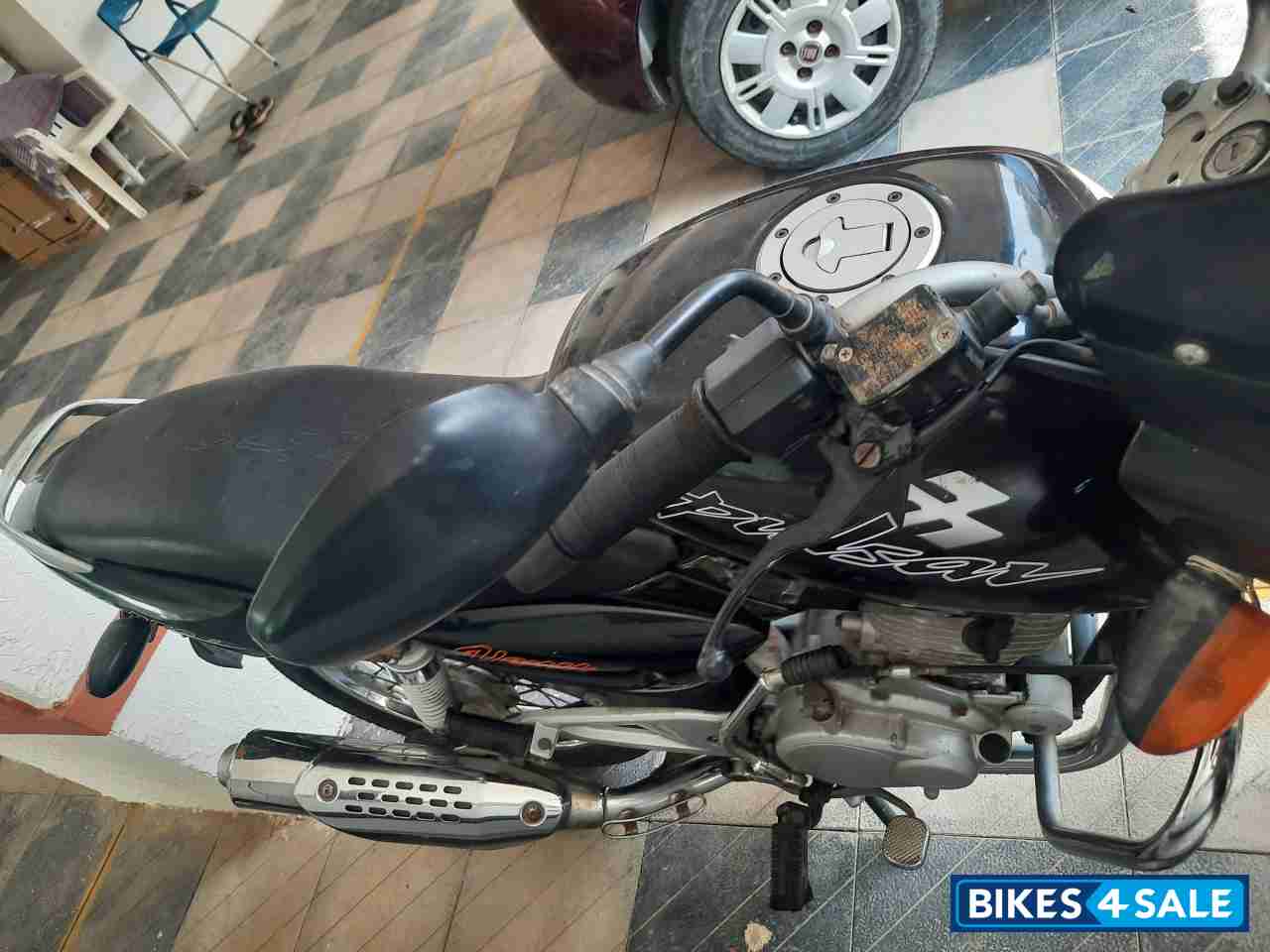 Black Bajaj Pulsar 150 DTSi