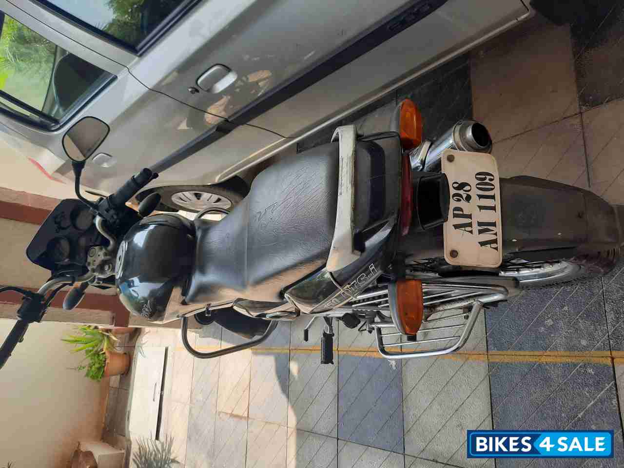 Black Bajaj Pulsar 150 DTSi