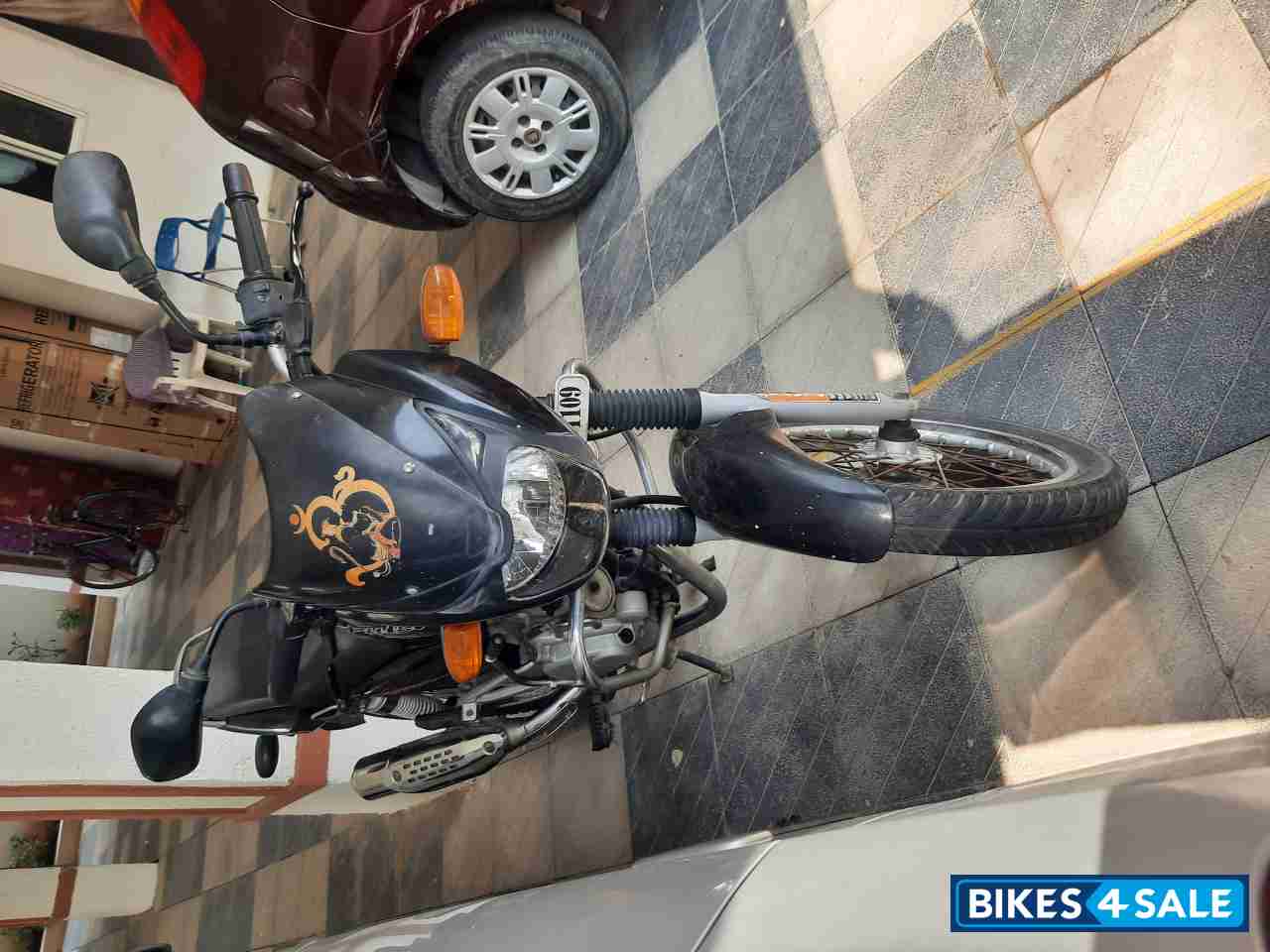 Black Bajaj Pulsar 150 DTSi