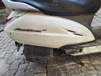 White Honda Activa 3G
