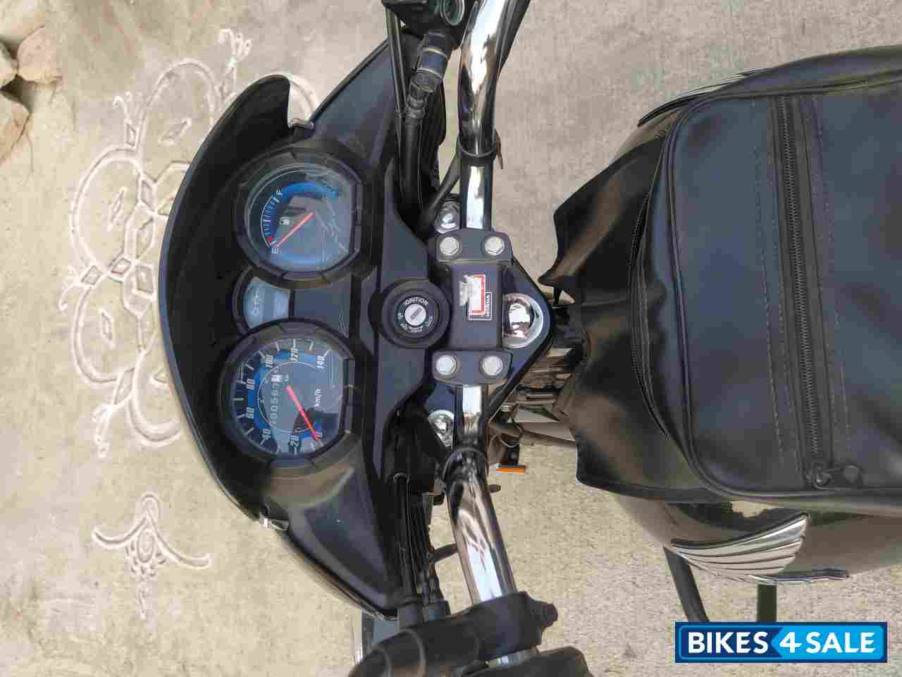 Black Honda Shine BS6