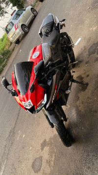 Red Yamaha YZF R15 V3