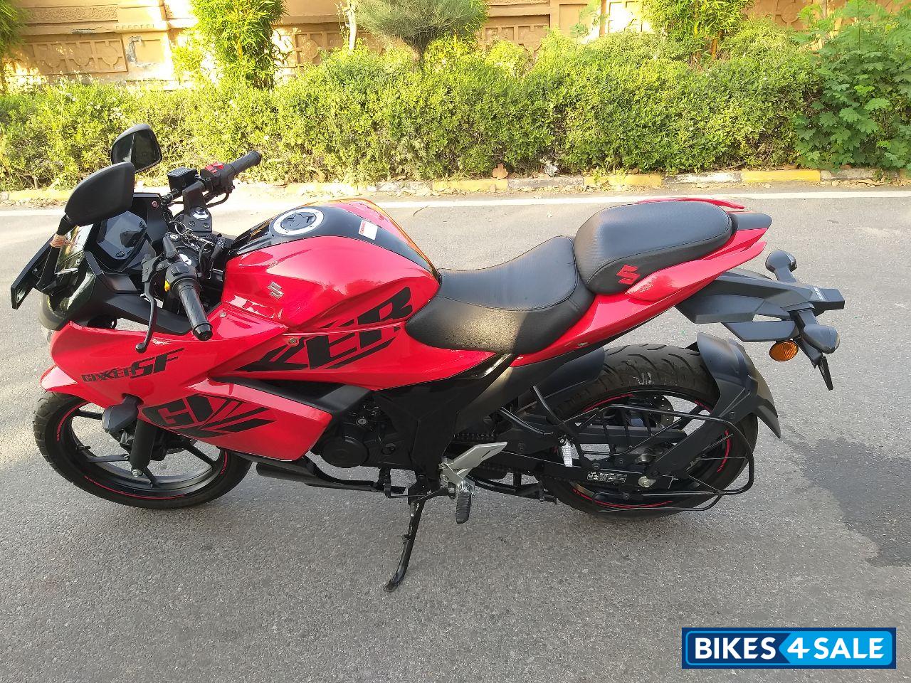 Suzuki GS 150R Suzuki GS 150R