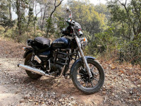 Marine Blue Royal Enfield Thunderbird 350