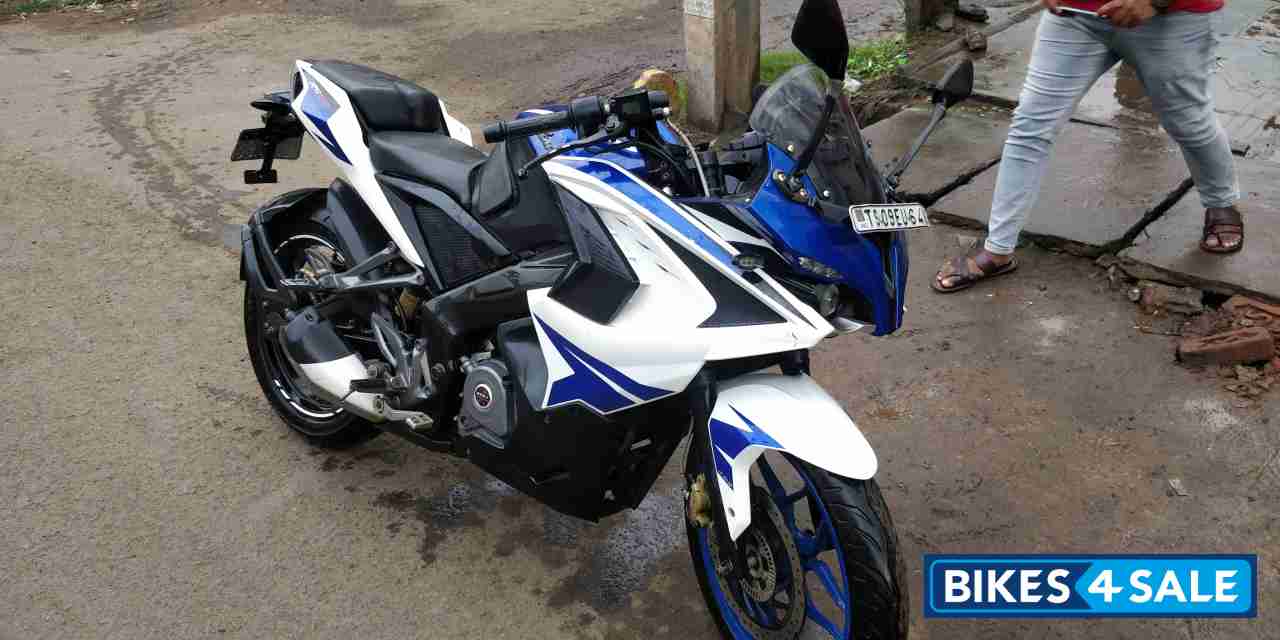 White & Blue Bajaj Pulsar RS 200 ABS