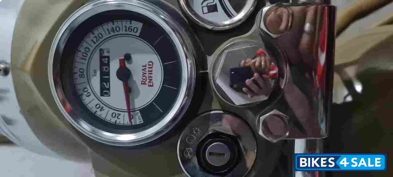 Royal Enfield Classic Desert Storm