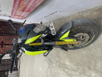 White Bajaj  Pulsar ns 200