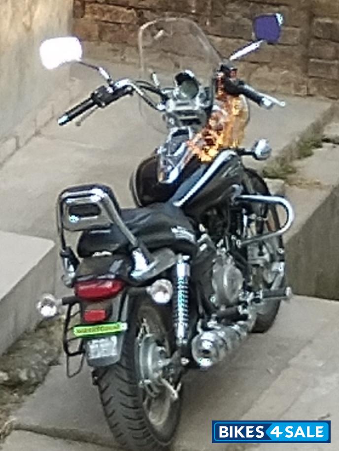 Bajaj Avenger Cruise 220 BS6
