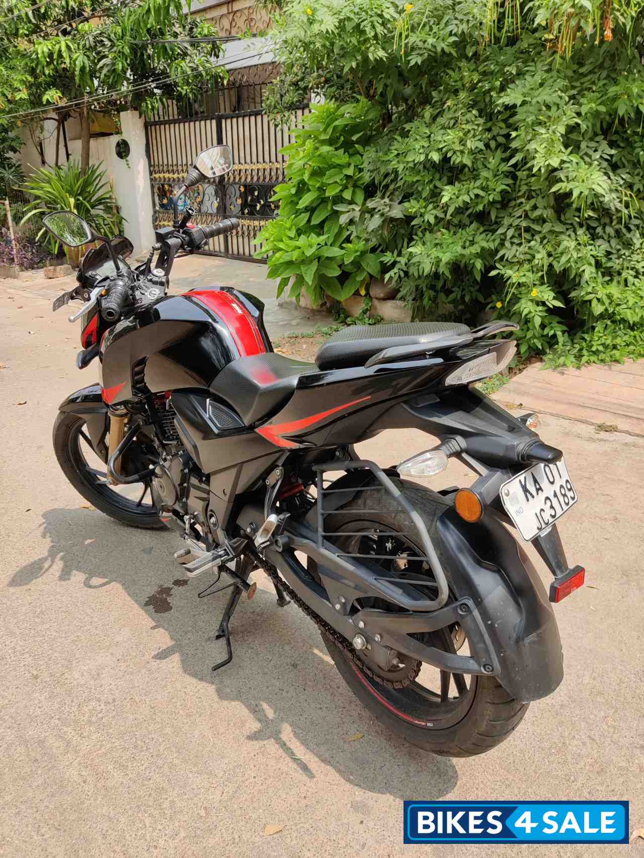 TVS Apache RTR 200 4V ABS Race Edition 2.0